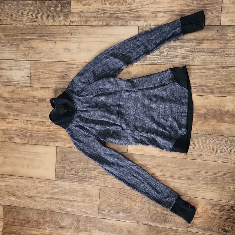 Lululemon Runderful Half Zip Long Sleeve Shirt